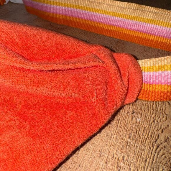 SHIRALEAH
Sol Belt Bag In Orange - Picture 2 of 11